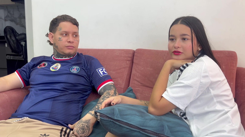 Amateurs productions: Mon meilleur ami m’invite à regarder le match