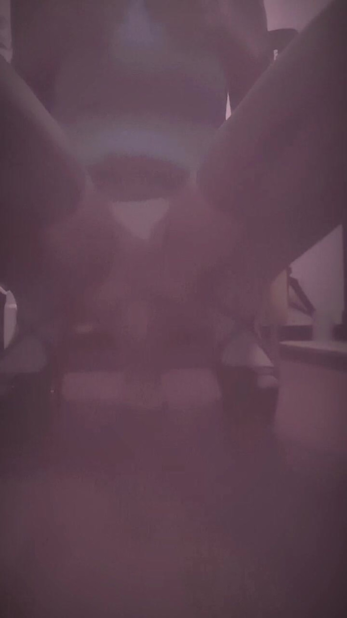 Wiktoria Jameson: 12英寸深入我的肛门阴户