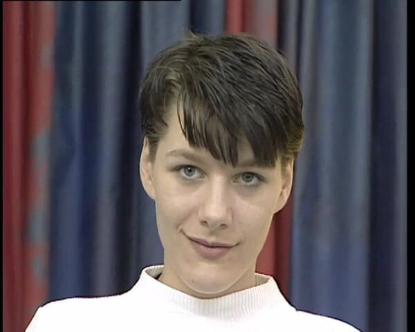 YOUR FIRST PORN: Eigentlich Stehe ich auf Frauen - ビクトリア私は実際に女性が好き