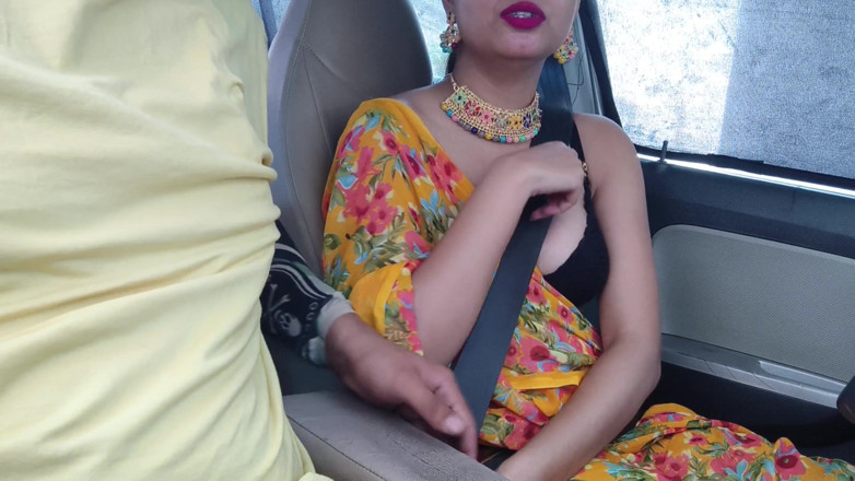 Hornycouple149: Ho scopato la mia matrigna in auto dopo le lezioni...
