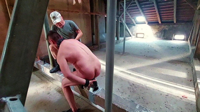 Master Drex: Di bawah atap - dildo