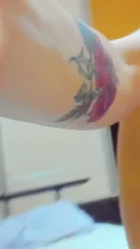 Myla_angel Ditalino figa e culo, tette che rimbalzano!