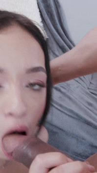 Tifany mädchen macht anal interracial