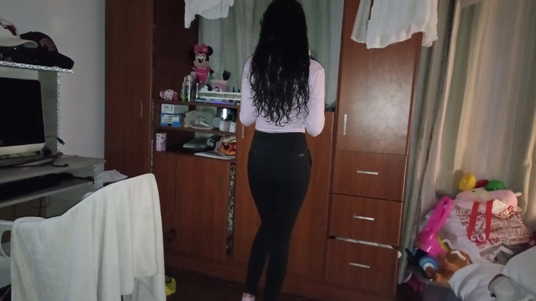 Jopy sex: Maskovaný muž na Halloweenu šuká přítelkyni svého nejlepšího přítele, ona se...