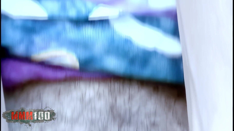 MMM100: アリス:アリスは、大きなディルドでオナニーする毛むくじゃらのマンコを持つ素晴らしいフランス人熟女です