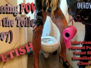 Dominatrix Frida: Pissing POV in the Toilet (207)