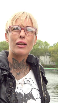 German Scout - สาว mature ผอมบาง Vicky Hundt จากเบอร์ลิน ถูกจับขึ้นรถแล้วเย็ดตูดโ污