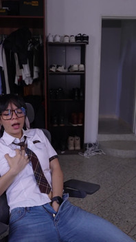 Rastí mi hermanastra Ayira Tight Jeans Levi's para follar su culo virgen