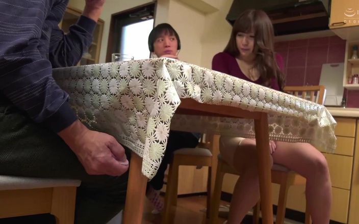 Raptor Inc: お義父さん、やらないで 激情に負けた人妻 2