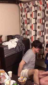 Wanita tua comel yang menguruskan bangunan apartmen - saya benar-benar mahu berkongkek! 1