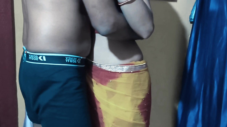 Hotpooja86900: Me voy a dejar a mi cuñada