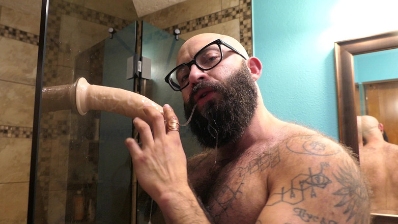 TripleXTransMan: Entrenamiento de garganta profunda