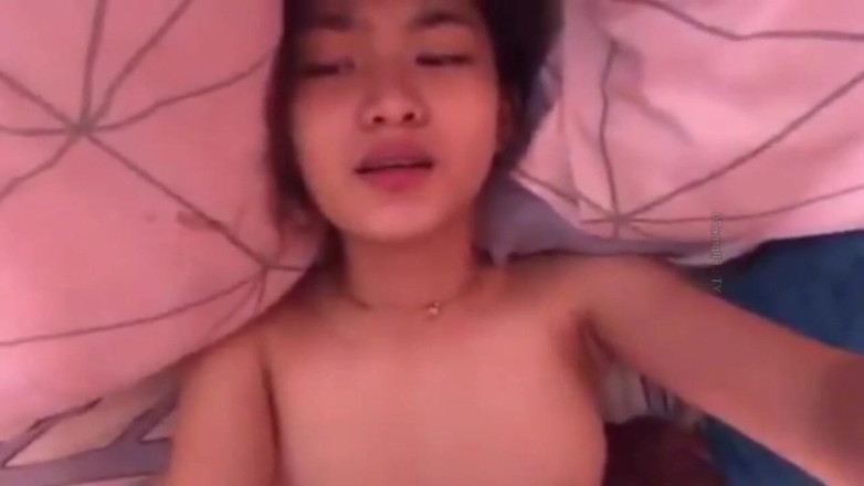 KingLeo: 一名童子军对鹰非常满意