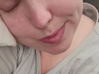 KinkyKatie: Am fost la Dr Astăzi, așa a vrut să facă...