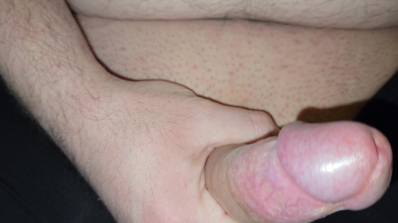 AssPlayLove: 打扮的鸡巴被抚摸