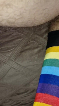 Un extraño con semen en el culo de una follada caliente con su papá