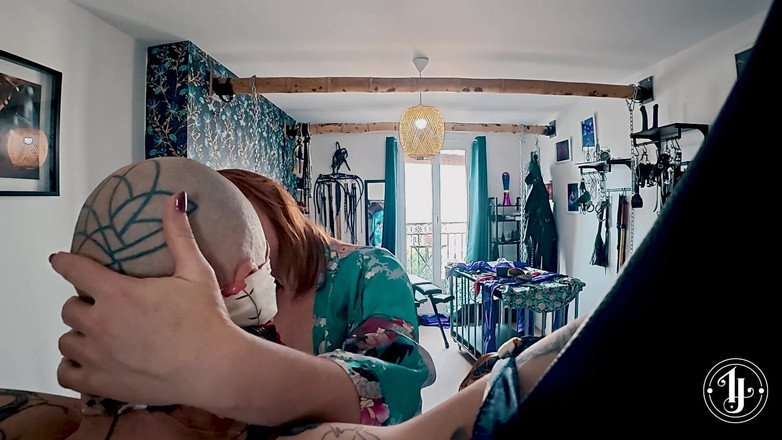 InannaJustice: सेंट एंड्रयूज क्रॉस बंधन: Inanna Justice कामुक दुपट्टा संबंध