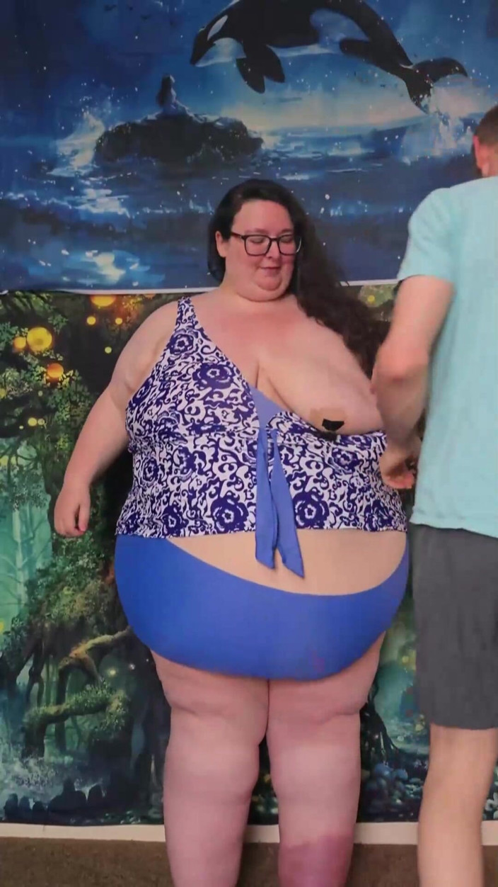 SSBBWLadyBrads: SSBBW Giant Fat Body Swim Suit with Help