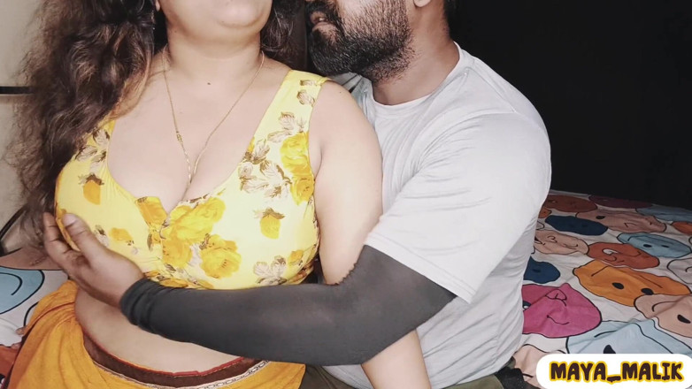 Maya-malik: Went to Meet Girlfriend at Her House, There Her Hot...