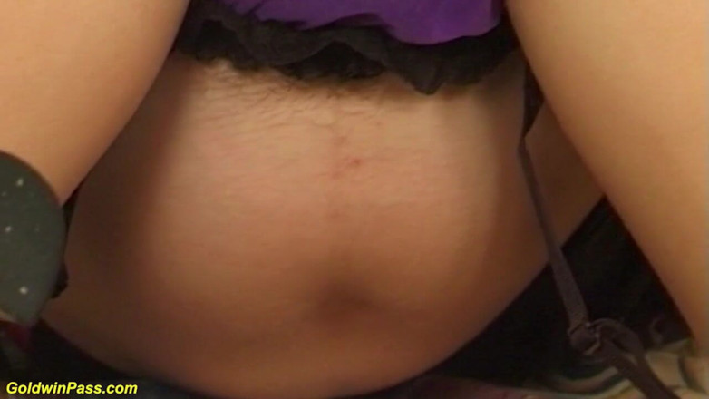 Crazy Pregnant: První anál chlupaté preggo milfky