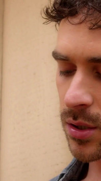 Nauczyciel farb Cayden Stone rucha gorącą seksowną modelkę - NextDoor Studios