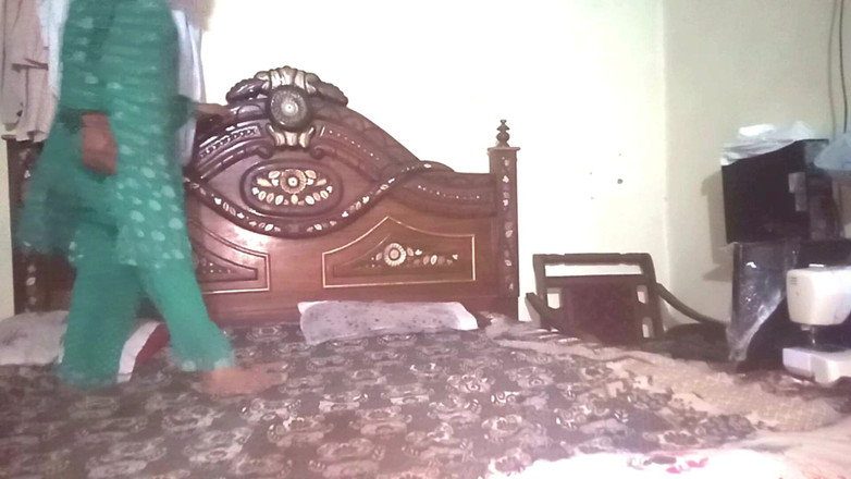 Zoya Khan: Zoya Khan Sex in Room S1: Episode 2