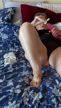 Oma Carmens hete solo masturbatieplezier compilatie