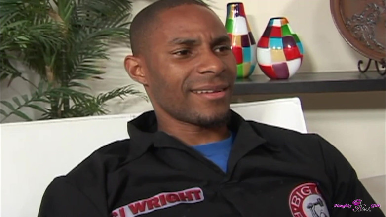 Naughty Black Girls: Si rambut merah kurus dimusnahkan dubur dan pepeknya dengan tegar...