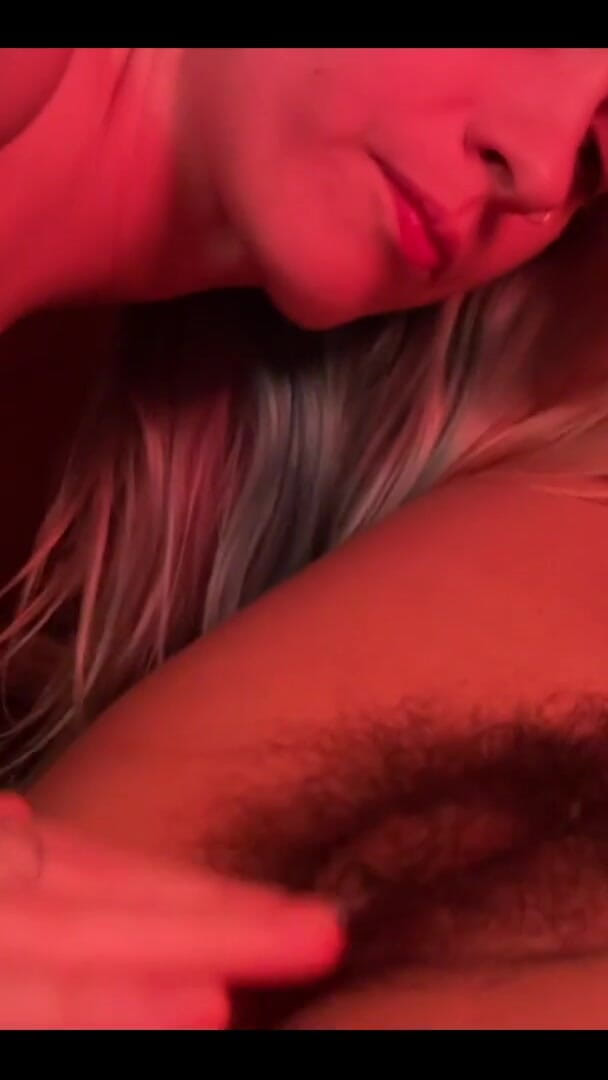 Full Video (Natasha Kaur)