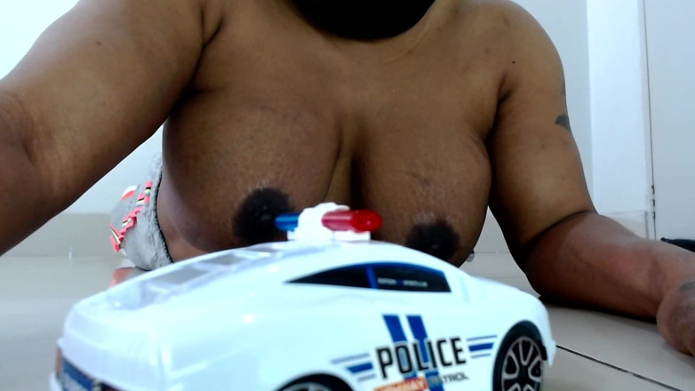 Maeling: Patrol Car Feet Stomped and Breast Repress