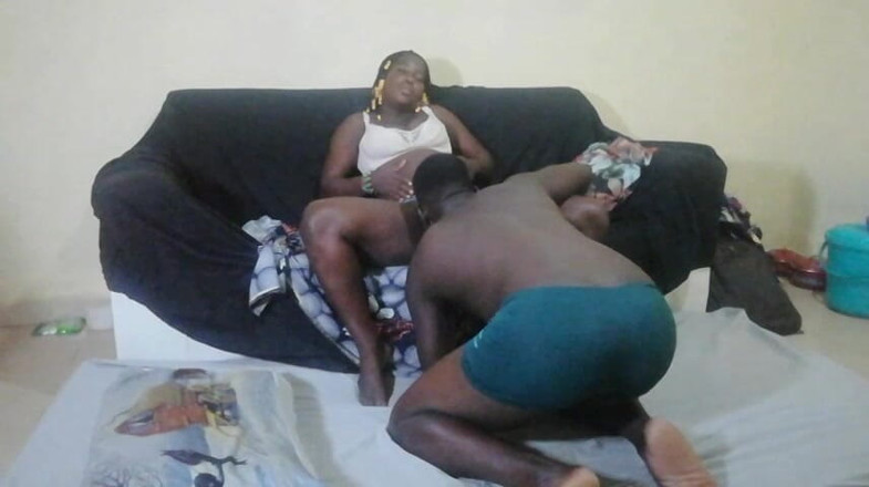 Pornsexlive: Ее трахает рекрутер во время частного полового акта