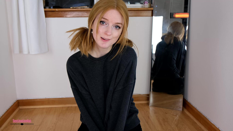 Destination Kat: Ani mě neuvidíš nahou