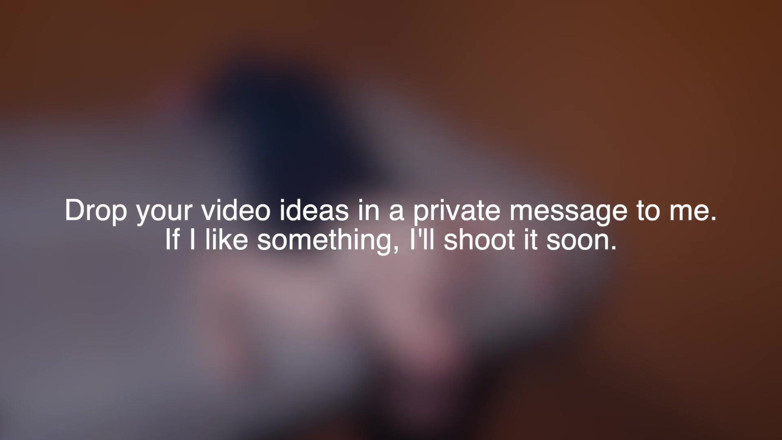 Vaisiti7: Vídeo para o assinante. Chupando pau deitado no sofá