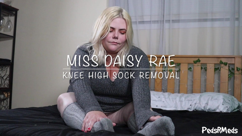 PedsRMeds: Miss Daisy Rae Knee High Sock Removal