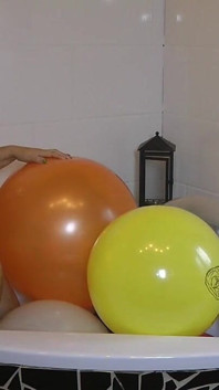 Annadevot - i palloncini - li ho lasciati scoppiare tutti!