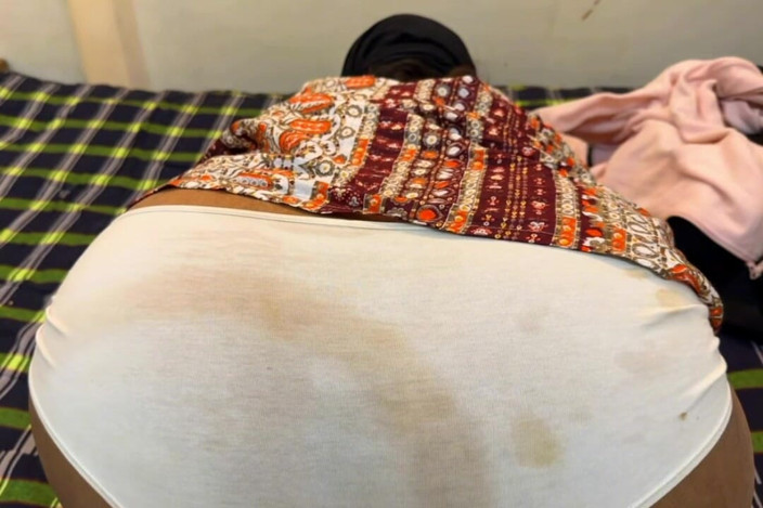 Aria Mia: Arabian Hot Stepmom on Live!