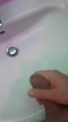 एकल हैण्डजॉब 18+