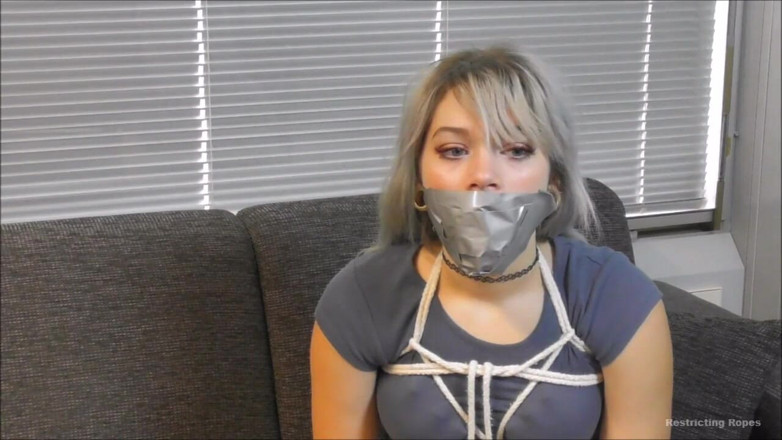 Restricting Ropes: Poupée de bondage