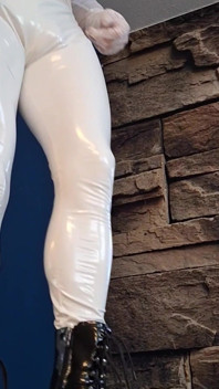 Gina´s Arsch in Leggings