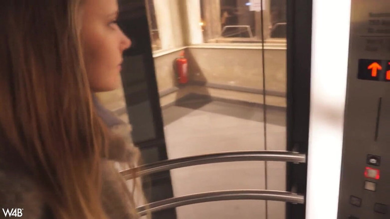 Watch4beauty: Honění za ocasem