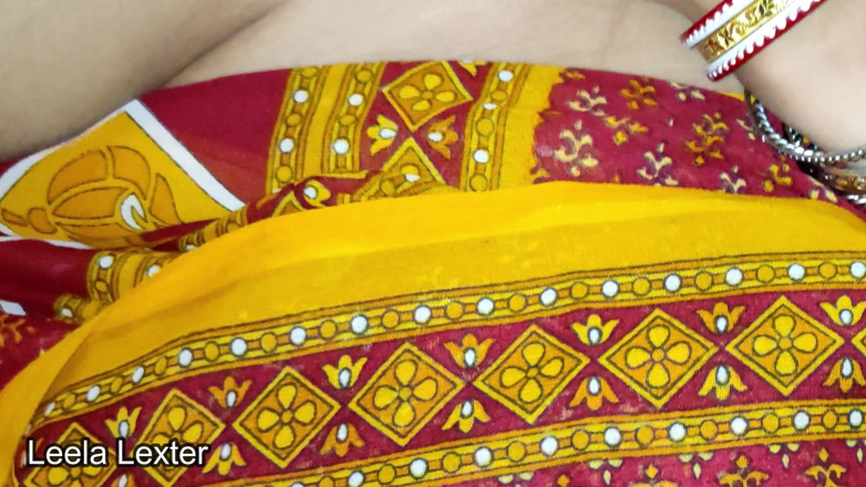 hot_rukhsara: Desi indická XXX bengálská bhabhi ošukaná pronajímatelem, protože nemůže zaplatit...