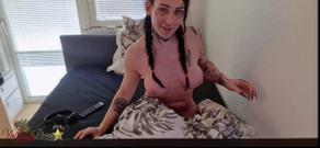 Valkyria Domina: Прокидаючись, спостерігаючи за моїм улюбленим розбещеним порно!