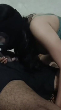 Meena Orální masturbace Jamesovi