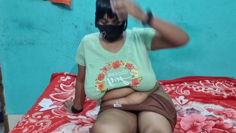 NilaRani693: Mood di mezzanotte, zero filter ragazza solista