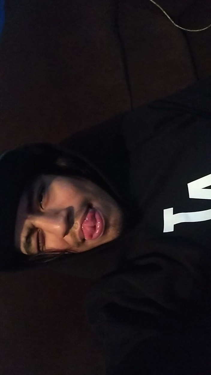 AlexAlejandro13: Ich mochte meinen schwanz