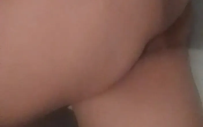 Gloryhot69: Grandmother Masturbates