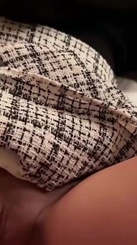 Calor privado desvelado: una belleza de placer perdida en su noche adictiva