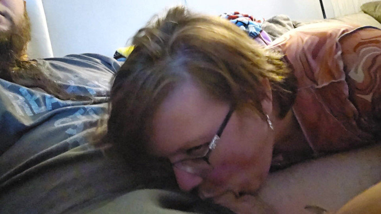 Funhousewife69: デートナイト さあ、デザートの口いっぱいの精液の時間だ