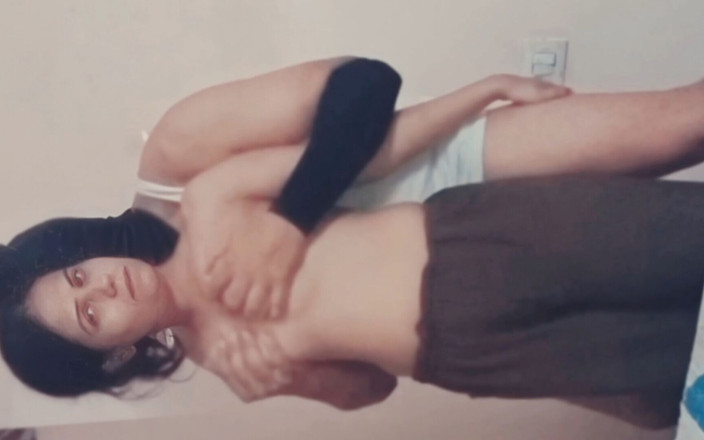 Hot Sis: Latika scopa con il fratellastro cazzo duro grande cazzo