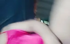 Gioca con tette e figa